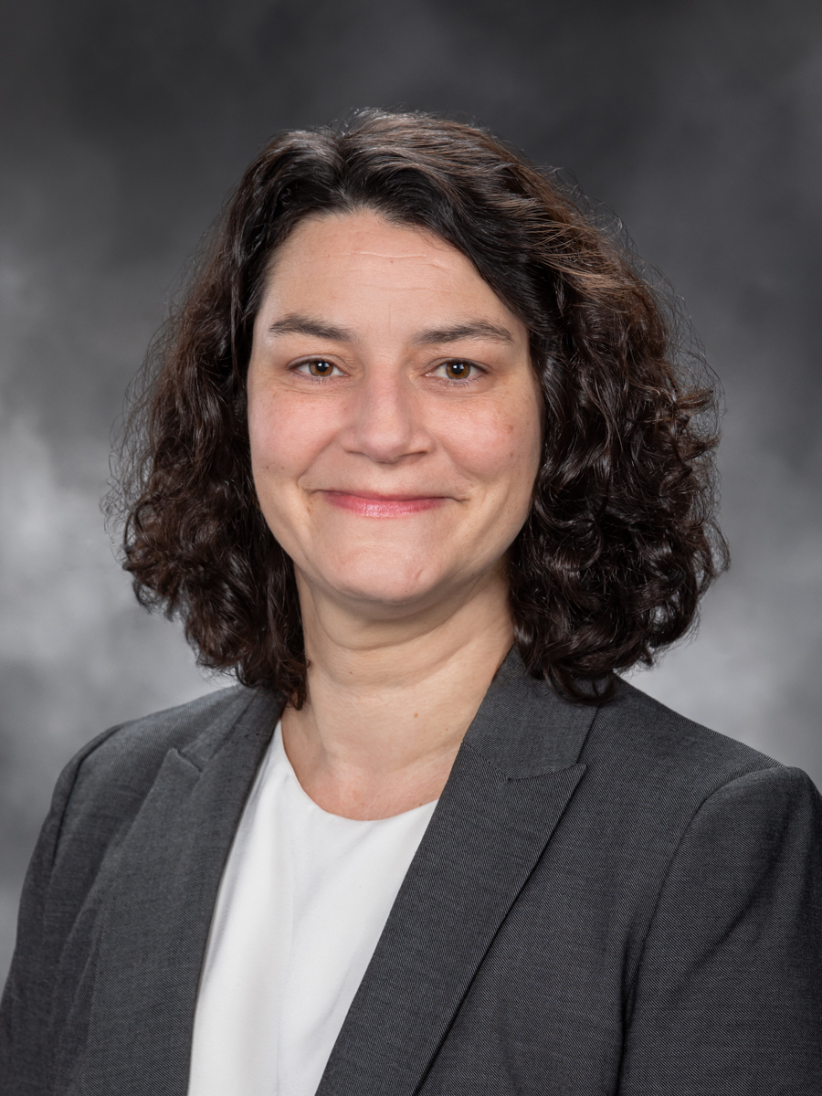 Photo of Emily Alvarado