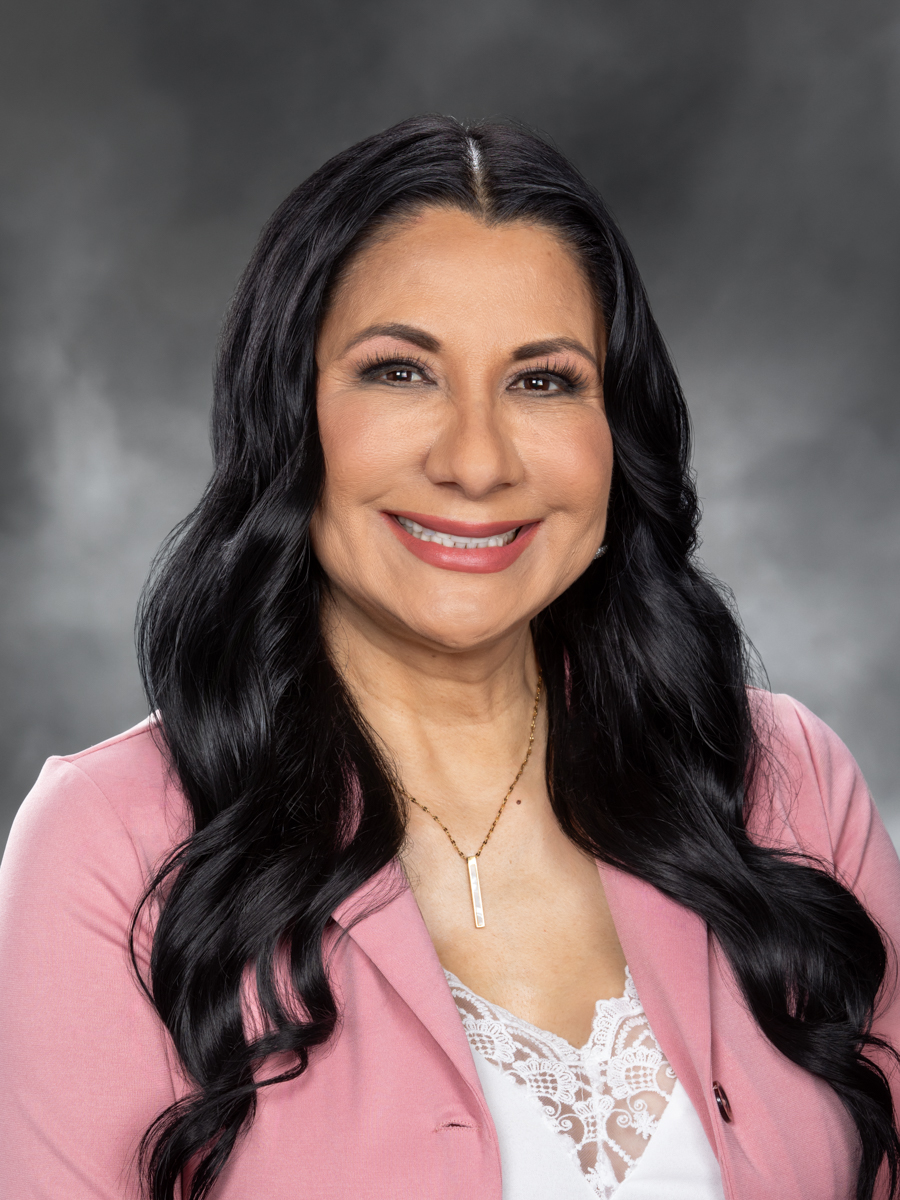 Photo of Gloria Mendoza