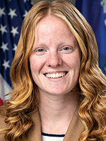 Photo of Ellen Schutt