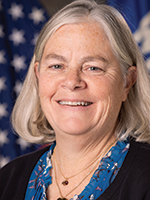 Photo of Tara Johnson